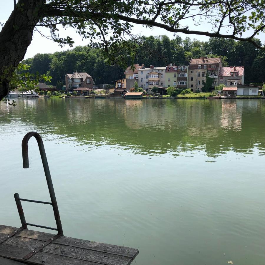 Ferien Direkt Am Wasser Apartment